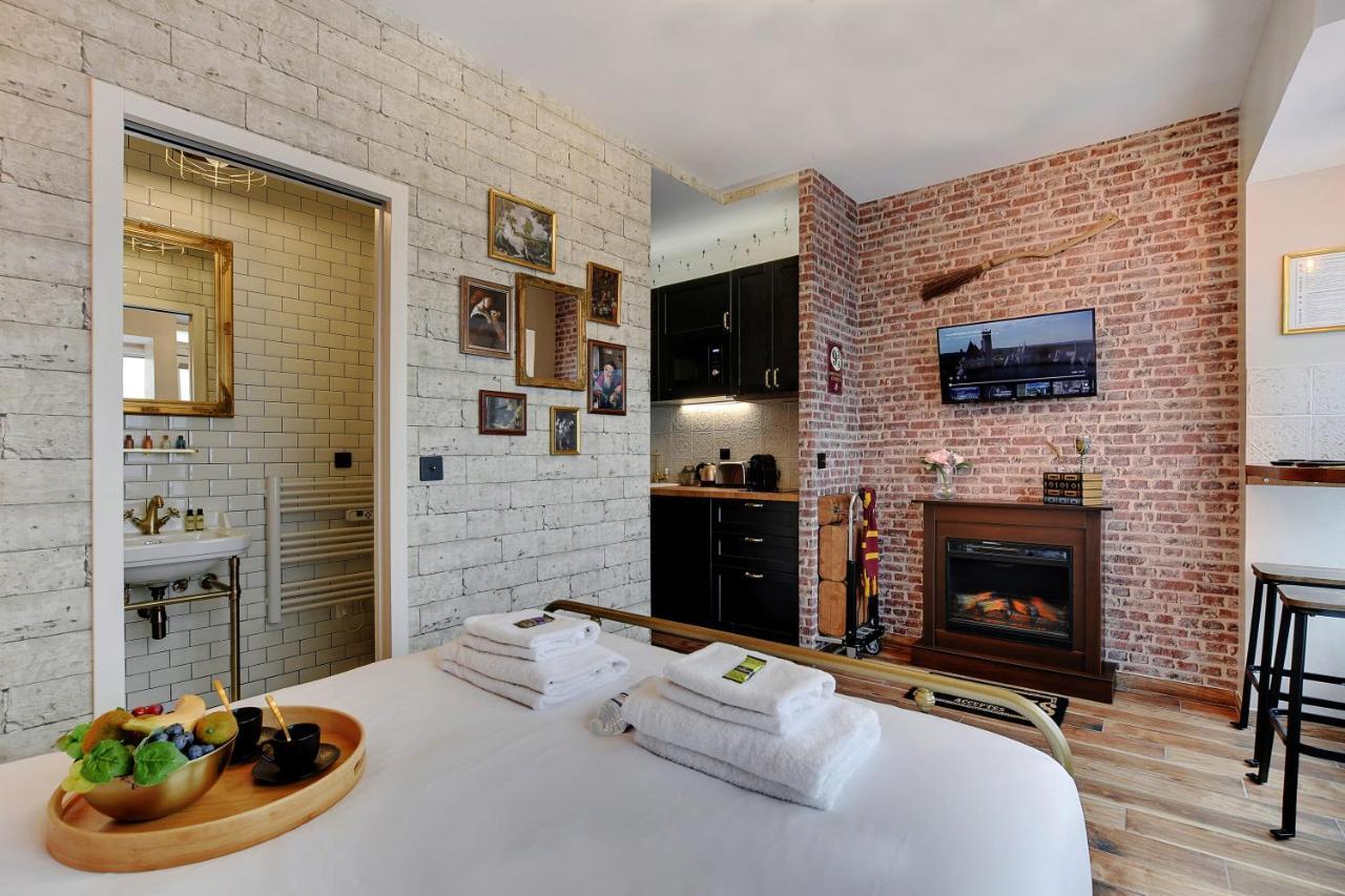 Cmg - Harry Potter Themed Studio In Paris Parijs