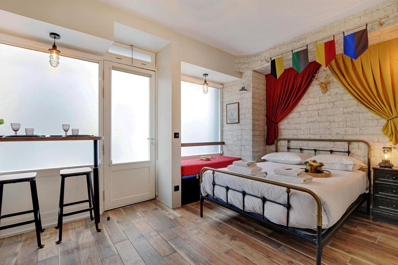 Cmg - Harry Potter Themed Studio In Paris *